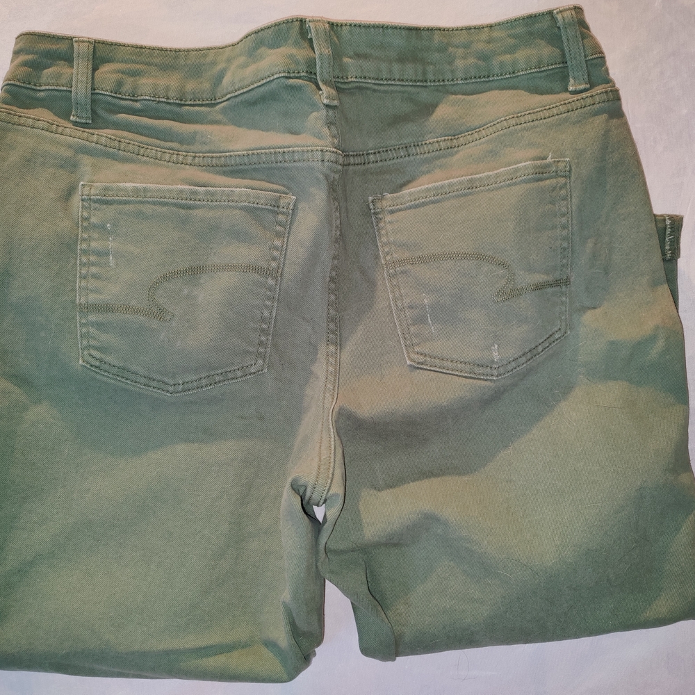 Time and Tru Sage Green Mid-Rise Pants - Picture 2 of 8